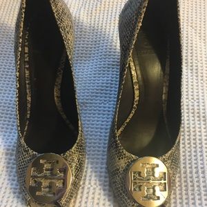 TORY BURCH peep toe wedges